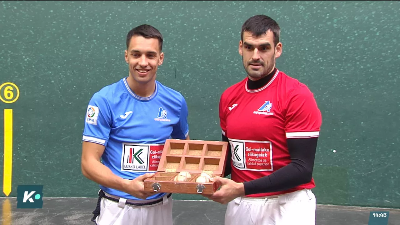 Zabala eta Ezkurdia, material hautaketan