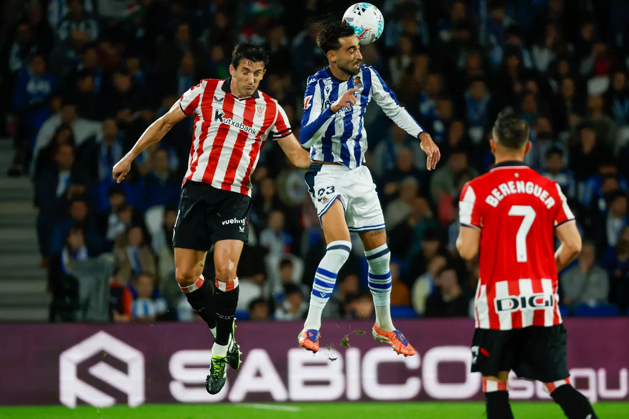 Vivian eta Brais partidako jokaldi batean. Argazkia: EFE