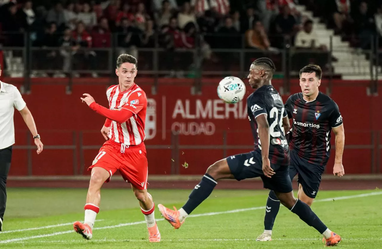 Almería vs. Eibar. Foto: @SDEibar.