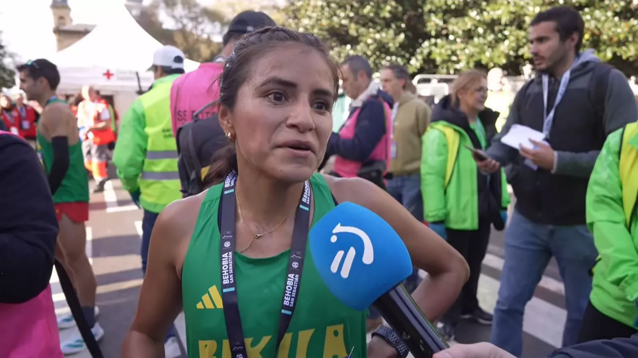 20251109133121_tiselena_