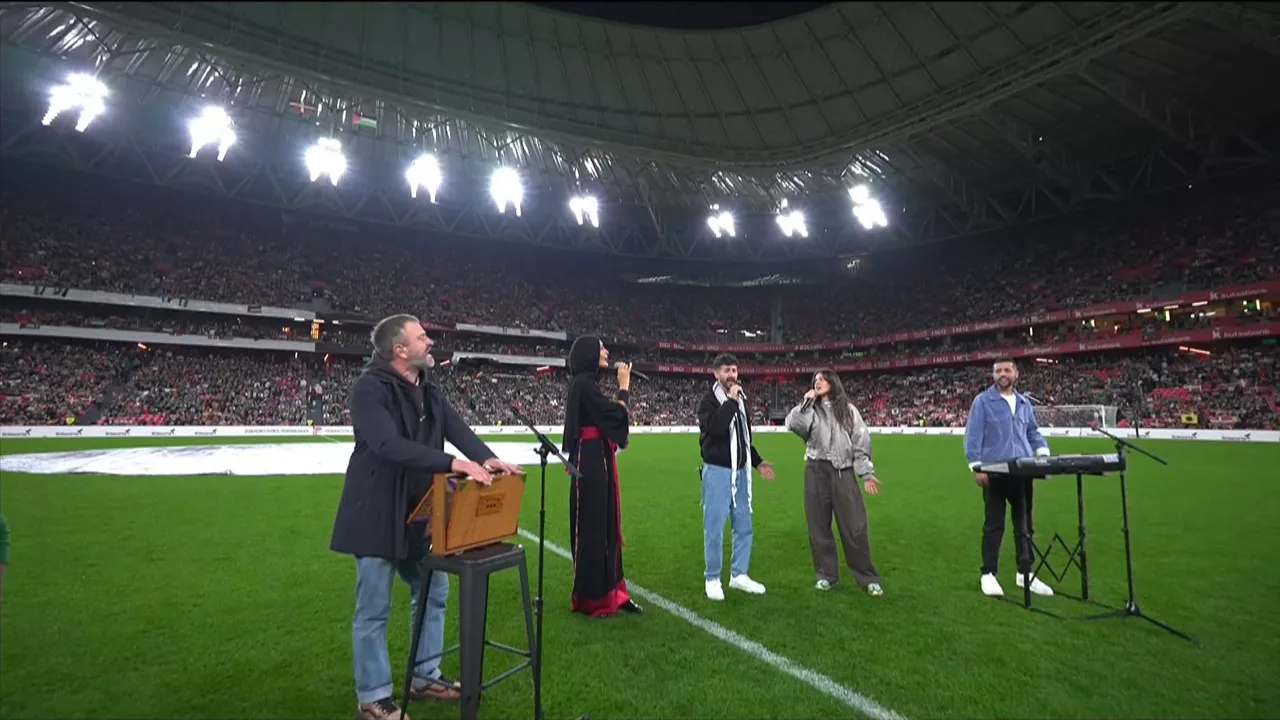 20251115204559_enaut-elorrieta-izaro-sol-band_