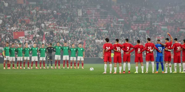 Minuto de silencio por la víctimas del genociidio.