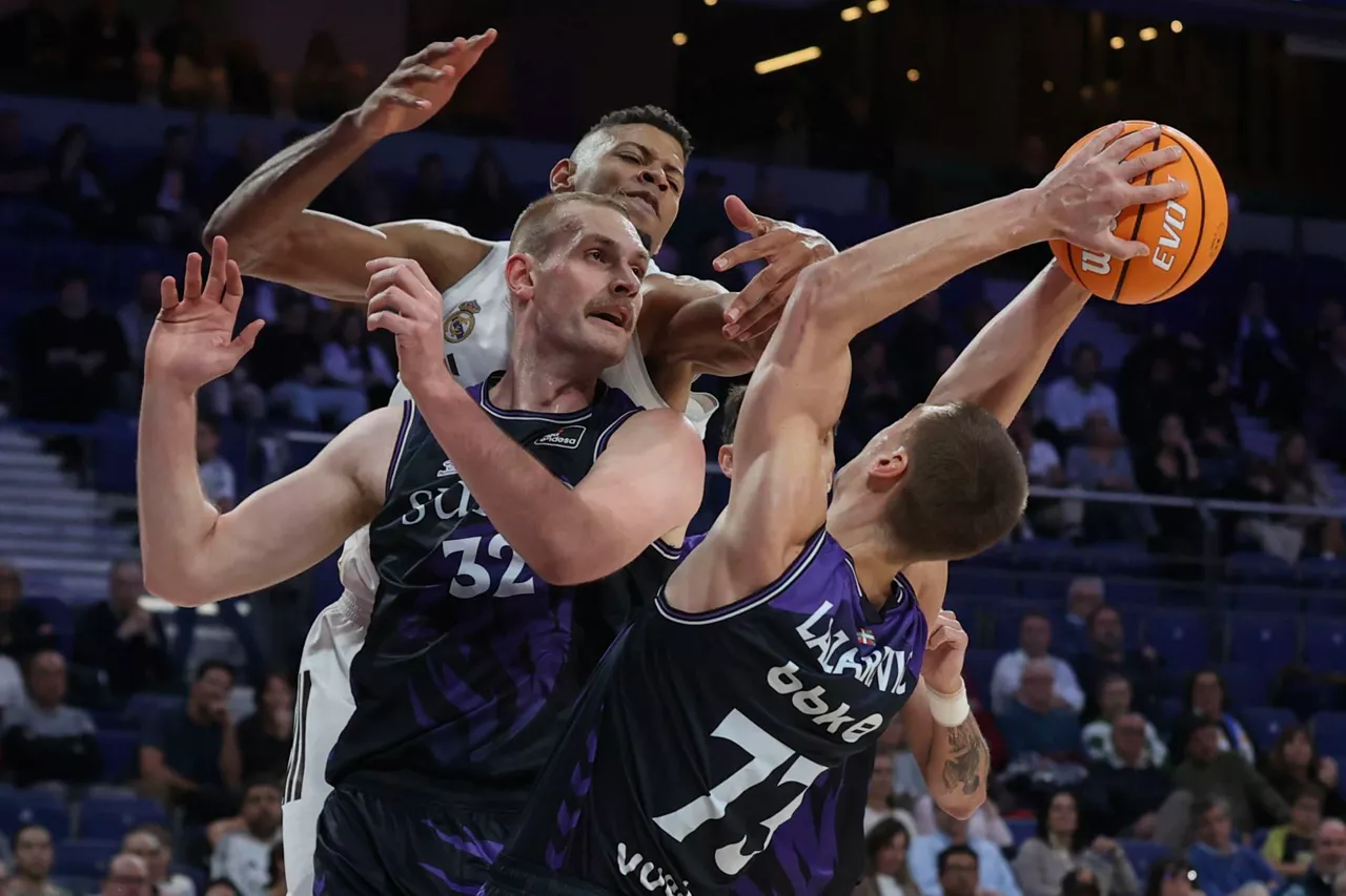 LAZAREVIC_BILBAO_BASKET_EFE