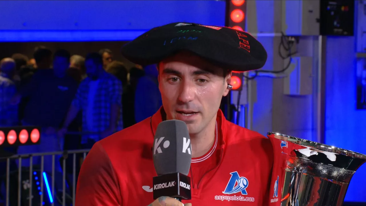 20251116204600_peio-etxeberria_