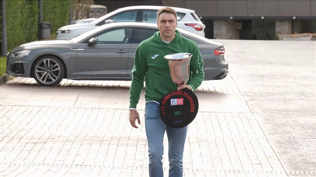 Peio-Etxeberria-txapeldun-lau-terdikoa-eitb