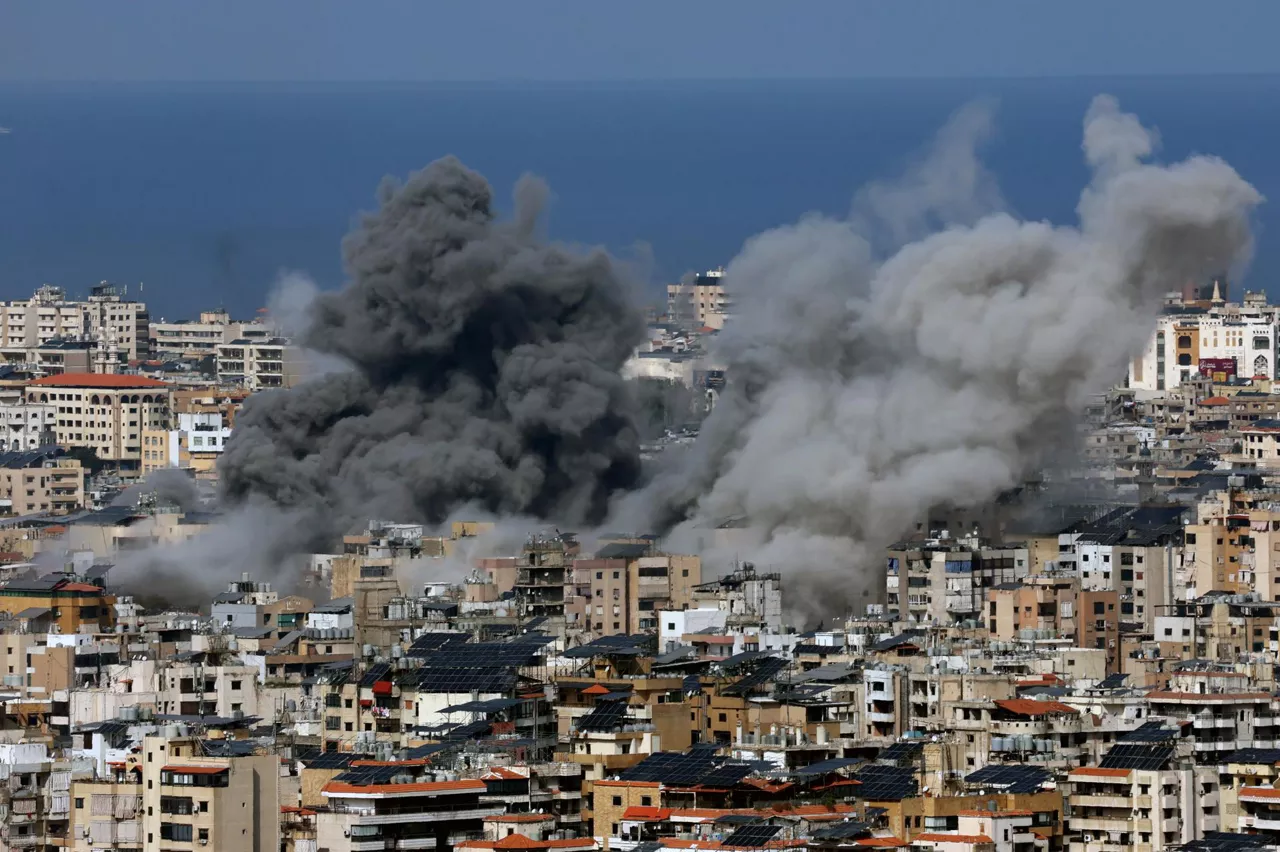 Ataque aéreo israelí en el suburbio de Dahieh en Beirut