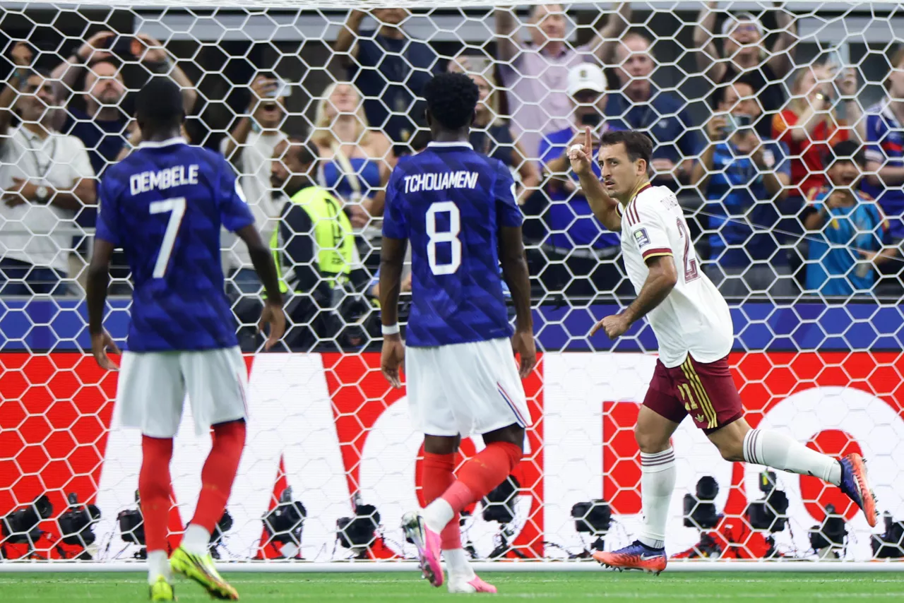 Oyarzabal-penalti-Francia-España-Mundial