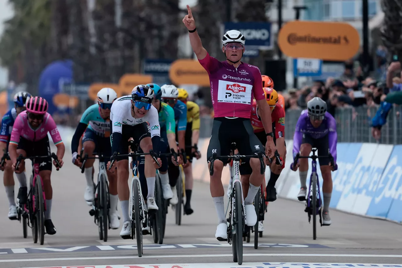 Van-der-Poel-Tirreno-Adriatico-2026