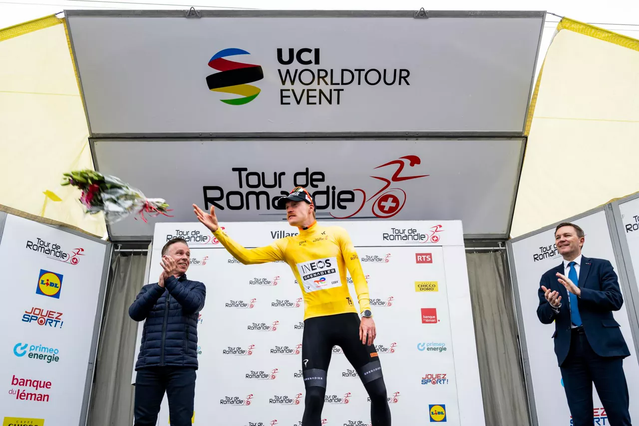 Dorian-Godon-Ineos-Grenadier-Tour-Romandia-prologo