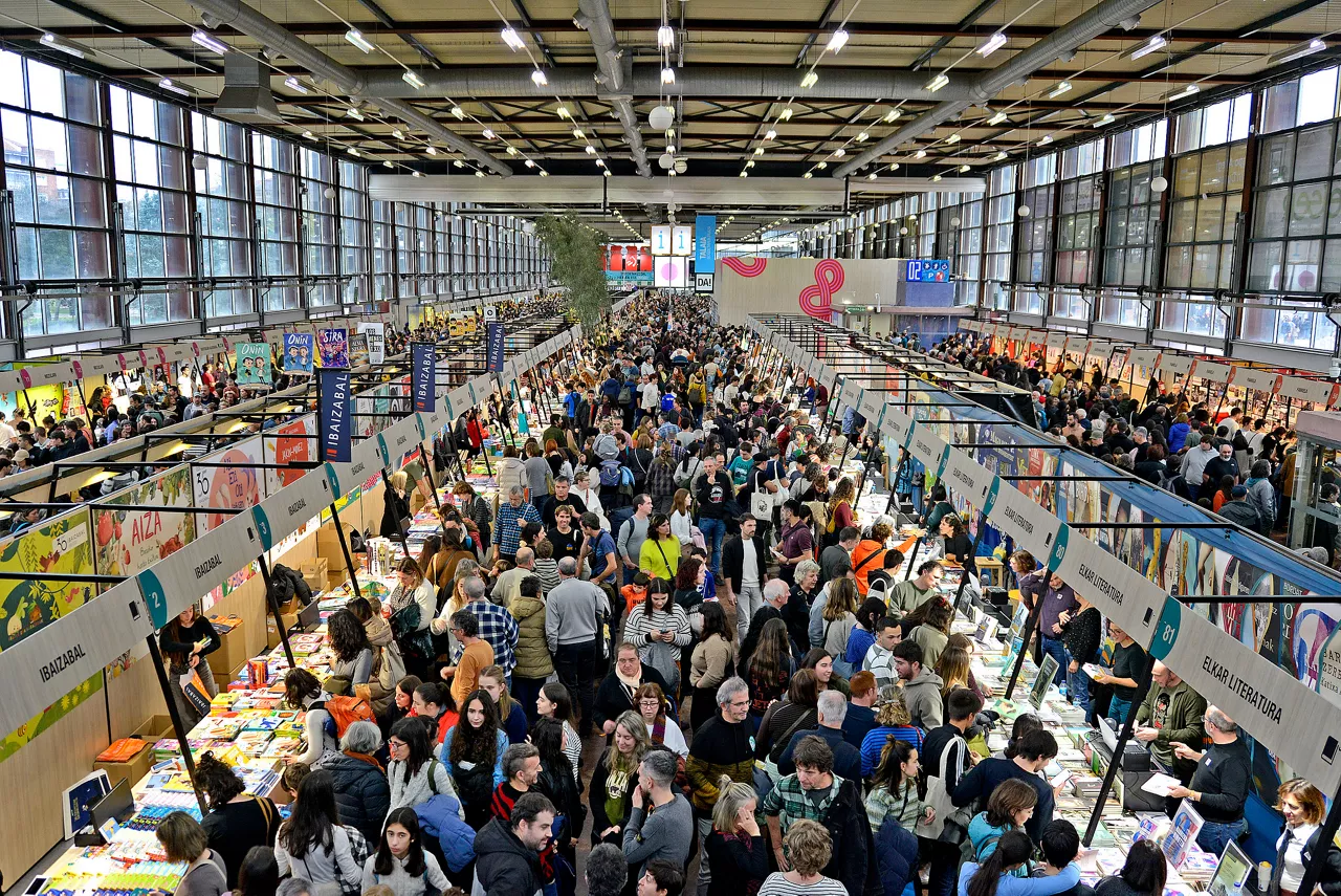 Durangoko Azokaren 60. edizioa 2025eko abenduaren 5etik 8ra egin dute. 