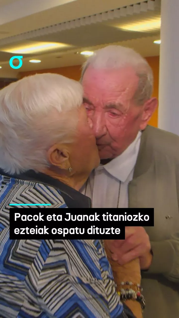 Pacok eta Juanak titaniozko ezteiak ospatu dituzte