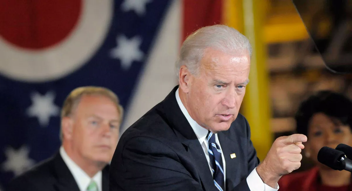"<img style=""float:left;margin:5px;"" src=""http://10.126.2.21/media/images/2012/08/27/703268/703268_joe-biden-politico_thumbnail.jpg""/><br/><strong>joe biden politico vicepresidente democrata eeuu elecciones</strong>"