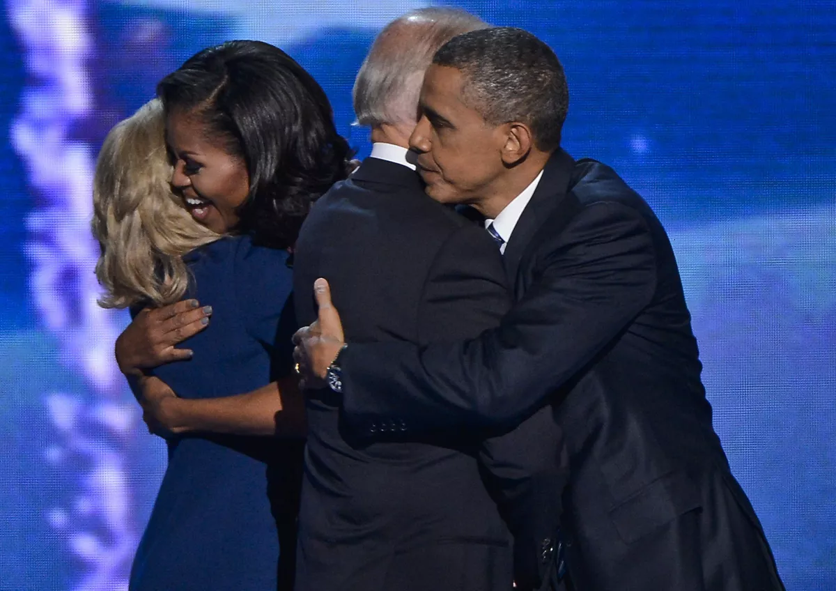 Jill y Joe Biden, junto a Michelle y Barack Obama. Foto: EFE