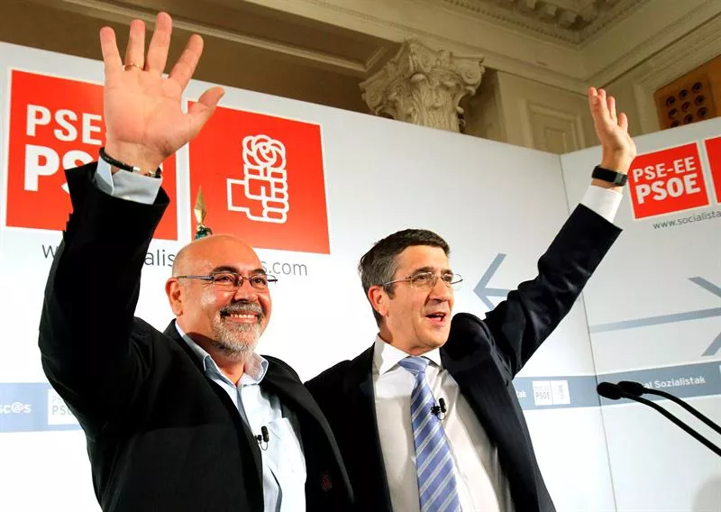 Patxi López y José Antonio Pastor. EFE