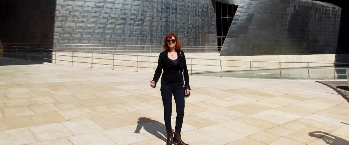 <img style="float:left;margin:5px;" src="http://10.126.2.21/media/images/2012/09/21/713009/713009_sarandon0_thumbnail.jpg"/><br/><strong>susan sarandon efe</strong>