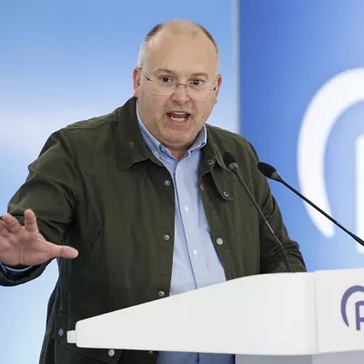 Tellado al PNV: "O se está con Sánchez y se sostiene a la mafia, o se apoya un cambio"