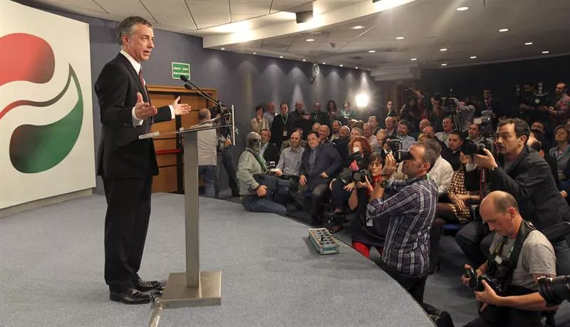 Urkullu se muestra a favor de acuerdos estables y plurales