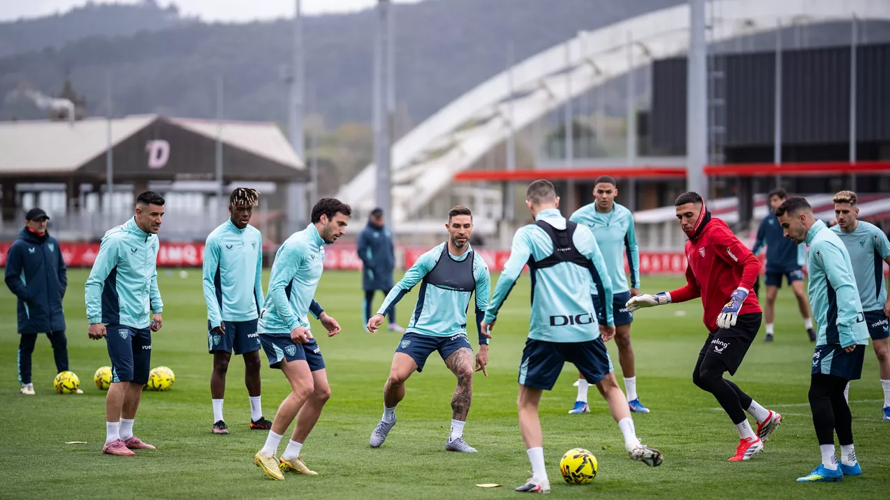 Nico Williams. Athletic. Entrenamendua. Lezama. 