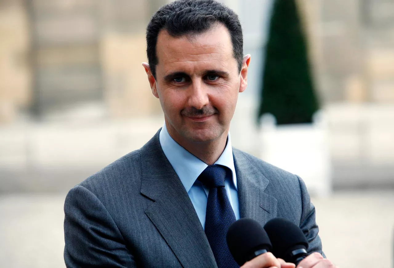Paris (France), 11/08/2026.- (FILE) - Syrian President Bashar al Assad addresses the media at the Elysee Palace, in Paris, France, 13 November 2009 (reissued 11 August 2026). A Syrian court found guilty and sentenced Bashar al Assad to death in absentia 11 August 2026 for premeditated murder of people including children, torture, arbitrary detention and crimes against humanity. (Francia, Siria) EFE/EPA/LUCAS DOLEGA

