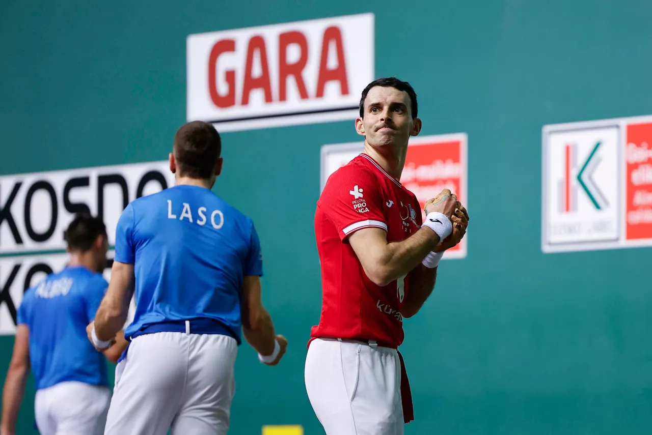 Altuna, pentsakor, tanto bat galdu ostean. Argazkia: EFE