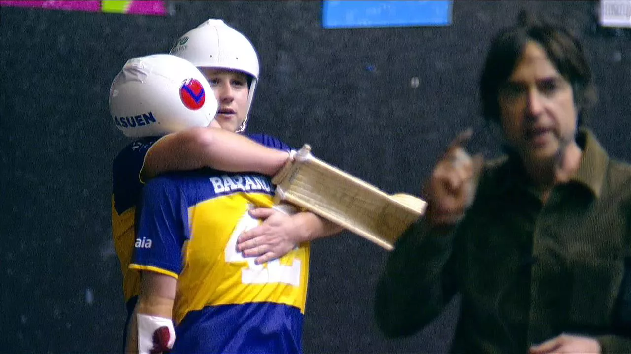 Barandika eta Basqueren arrteko besarkada Winter Series finalerdiak