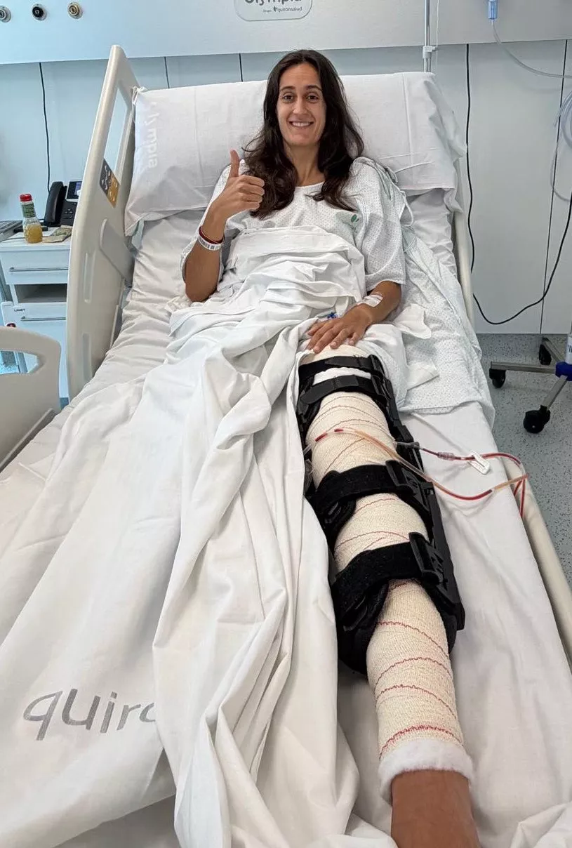 Clara-Azurmendi-lesion-rodilla-badminton