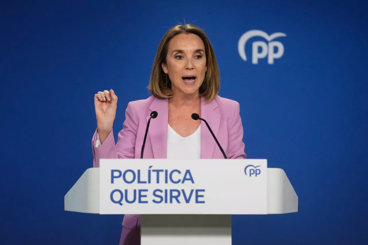 MADRID, 30/06/2025.- La secretaria general del PP, Cuca Gamarra, durante la rueda de prensa ofrecida tras la reunión del Comité de Dirección del Partido Popular, este lunes en Madrid. EFE/ Borja Sanchez-trillo
