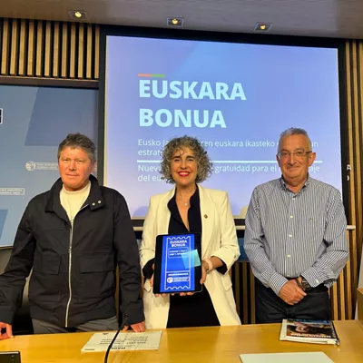 Aitor Aldasoro, Ibone Bengoetxea, Jokin Azkue