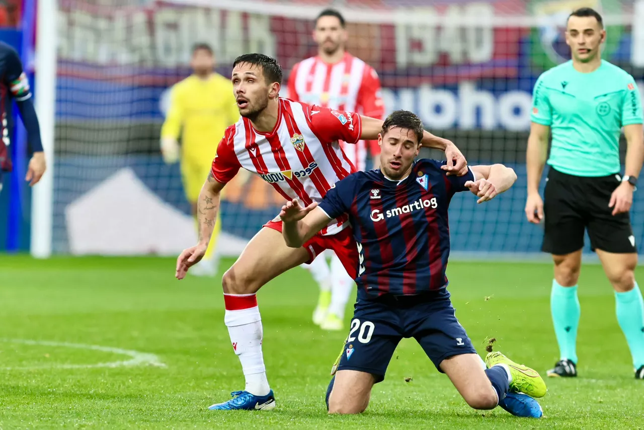 Eibar Almería Martón