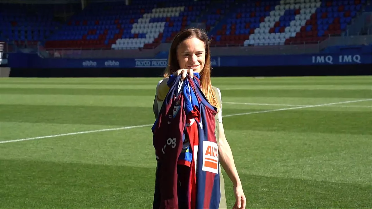 Arene-Altonaga-capitana-Eibar