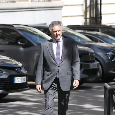 MADRID, 22/04/2026.- El empresario Ignacio López del Hierro, exmarido de la ex secretaria general del PP y expresidenta de Castilla-La Mancha, María Dolores de Cospedal, en las inmediaciones de la Audiencia Nacional, donde está citado este miércoles a declarar como testigo en el juicio de Kitchen, la presunta trama parapolicial para espiar al extesorero del PP Luis Bárcenas. EFE/ Víctor Lerena
