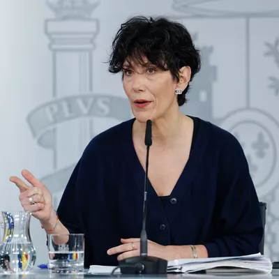 MADRID, 19/05/2026.- La ministra de Inclusión, Seguridad Social y Migraciones y portavoz del Gobierno, Elma Saiz Delgado, ofrece una rueda de prensa tras la reunión del Consejo de Ministros en la Moncloa, este martes. EFE/Chema Moya
