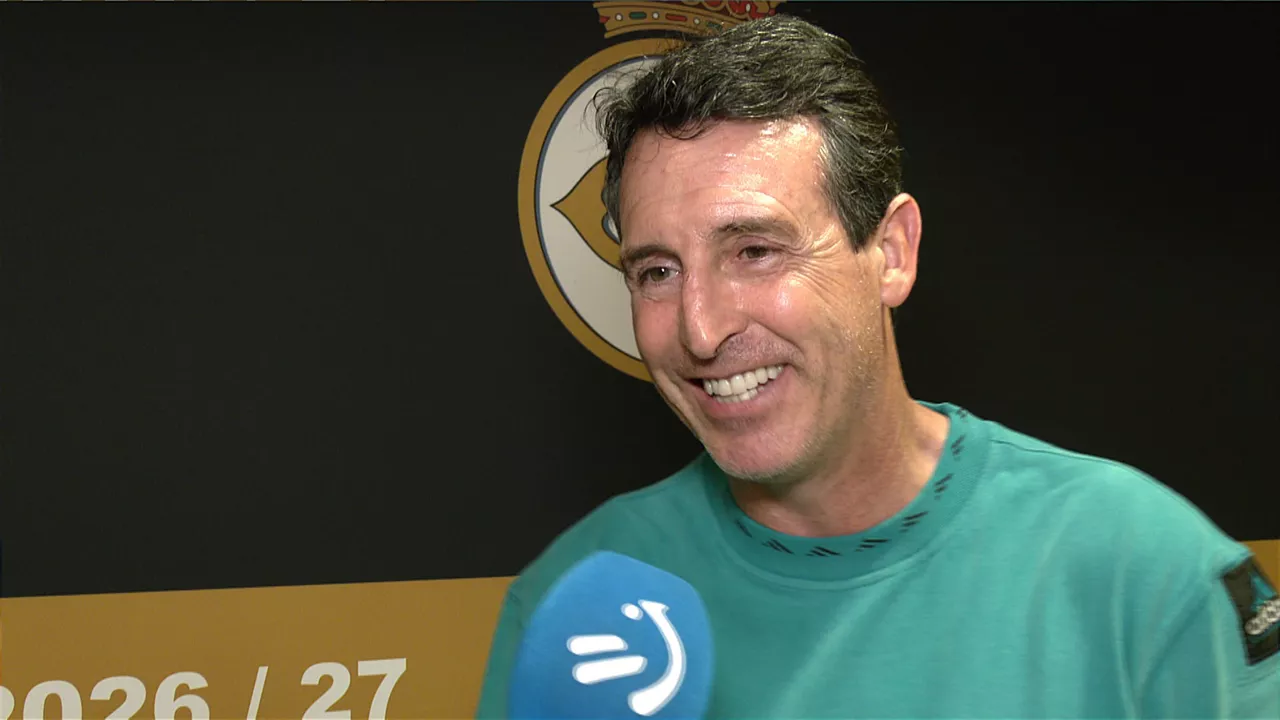 Unai Emery, Aston Villako entrenatzailea