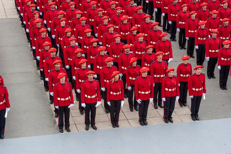 Ertzaintzako agenteak