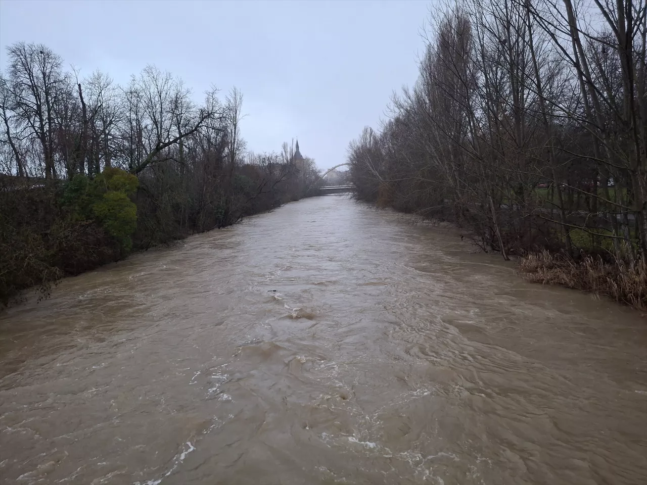 Crecida del río Arga a su paso por Pamplona.



EUROPA PRESS

14/2/2026