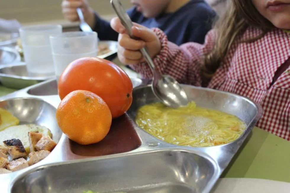(Foto de ARCHIVO)

Comedor escolar



REMITIDA / HANDOUT por GVA

Fotografía remitida a medios de comunicación exclusivamente para ilustrar la noticia a la que hace referencia la imagen, y citando la procedencia de la imagen en la firma

26/10/2022