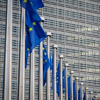 (Foto de ARCHIVO)

Banderas de la Unión Europea (UE) frente a la sede de la Comisión Europea en Bruselas, Bélgica (archivo)



Europa Press/Contacto/James Arthur Gekiere

18/4/2023