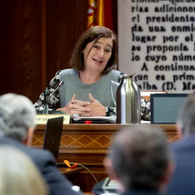 (Foto de ARCHIVO)

La presidenta del Congreso de los Diputados, Francina Armengol, comparece ante la Comisión de Investigación sobre el ‘caso Koldo’, en el Senado, a 7 de junio de 2024, en Madrid (España). La Comisión de Investigación analiza los contratos públicos realizados durante la pandemia de Covid-19, relacionados con la intermediación de Koldo García Izaguirre, así como los posibles casos de corrupción que, directa o indirectamente, tengan relación con las actividades y contactos de las personas que forman parte de la trama investigada en la Operación Delorme, para informar en relación con el objeto de la comisión.



Alberto Ortega / Europa Press

07 JUNIO 2024;MADRID;ARMENGOL;SENADO;CASO KOLDO;MASCARILLAS

07/6/2024