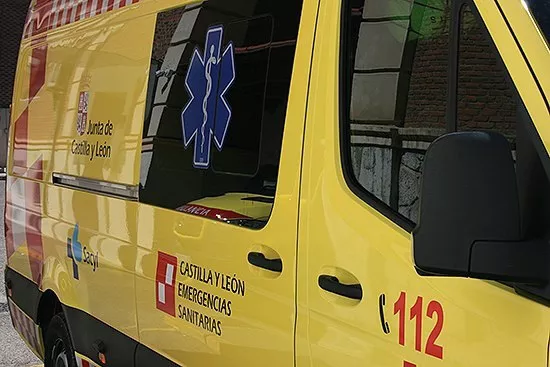 (Foto de ARCHIVO)

Imagen de archivo de una ambulancia del Sacyl



112

27/6/2024