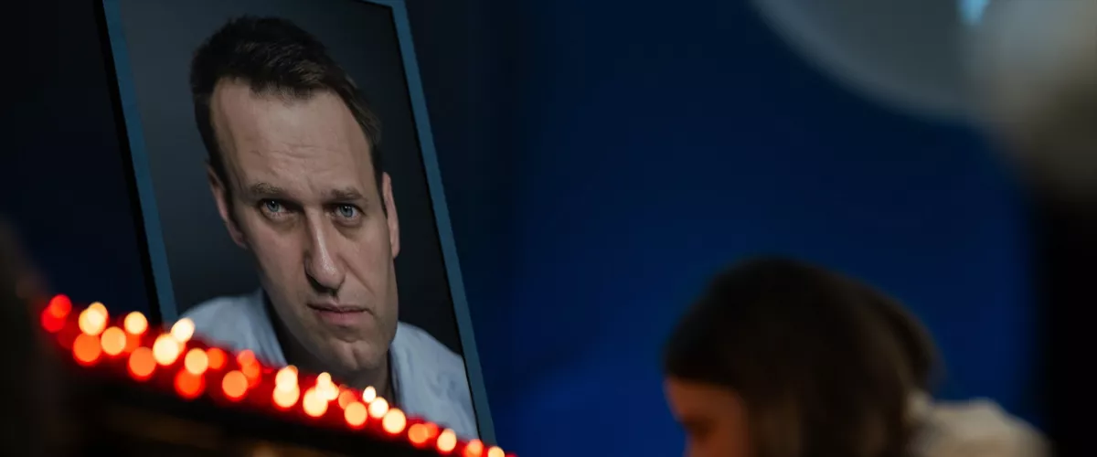 velas en memoria de Navalni Navalny en Berlin