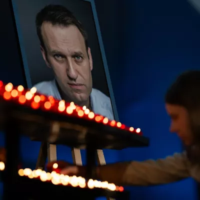 velas en memoria de Navalni Navalny en Berlin