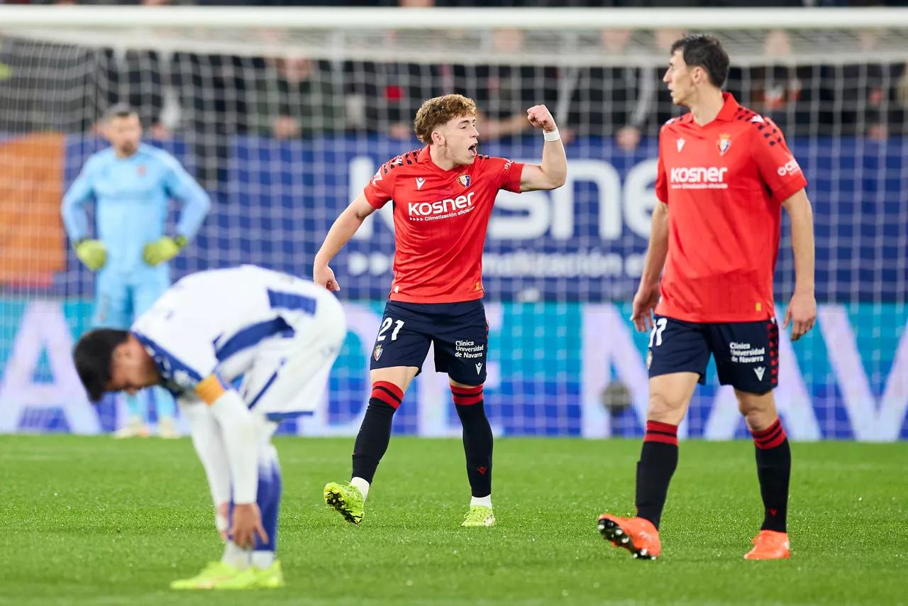 Victor Munoz of CA Osasuna celebrates after scoring the team's first goal during the LaLiga EA Sports match between CA Osasuna and Levante UD at El Sadar on December 8, 2025, in Pamplona, Spain.