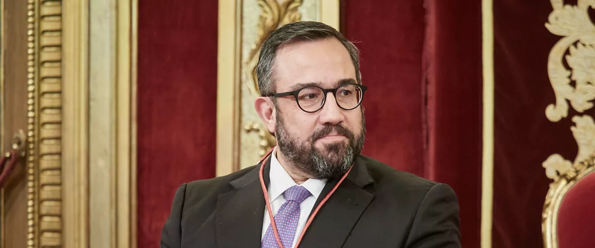 (Foto de ARCHIVO)

Javier Remírez durante su toma de posesión de como nuevo vicepresidente primero, consejero de Presidencia e Igualdad, y portavoz del Gobierno de Navarra, a 9 de enero de 2026, en Pamplona, Navarra (España).



Eduardo Sanz / Europa Press

09/1/2026