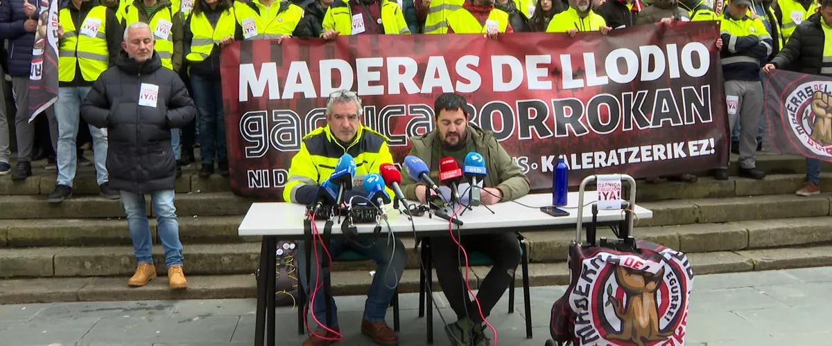 Rueda de prensa del comité de empresa de Maderas Llodio



EUROPA PRESS

19/2/2026