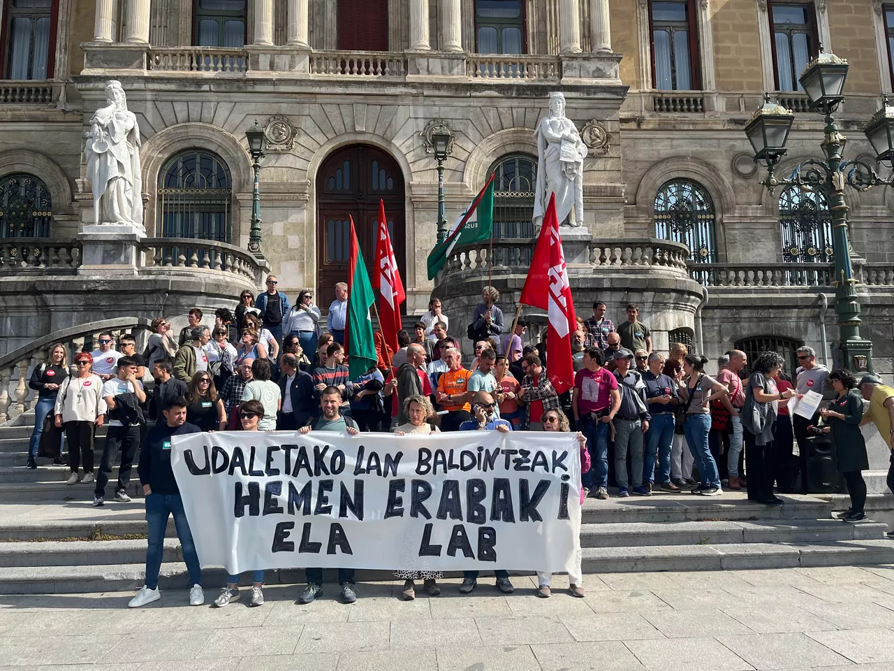(Foto de ARCHIVO)

Concentración frente al Ayuntamiento de Bilbao



EUROPA PRESS

24/4/2026