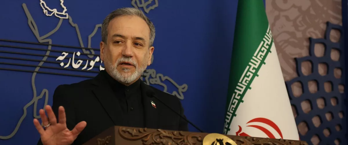 (Foto de ARCHIVO)

TEHRAN, March 16, 2026  -- Iran's Foreign Minister Seyed Abbas Araghchi speaks at a weekly news conference in Tehran, Iran, on March 16, 2026. Araghchi said Monday that Tehran has neither sought a ceasefire nor negotiations with the United States, rejecting U.S. claims that it requested a truce. Speaking later at a weekly news conference in Tehran, Araghchi said that any end to the conflict must ensure that attacks on Iran are not repeated.



Europa Press/Contacto/Sha Dati

16/3/2026