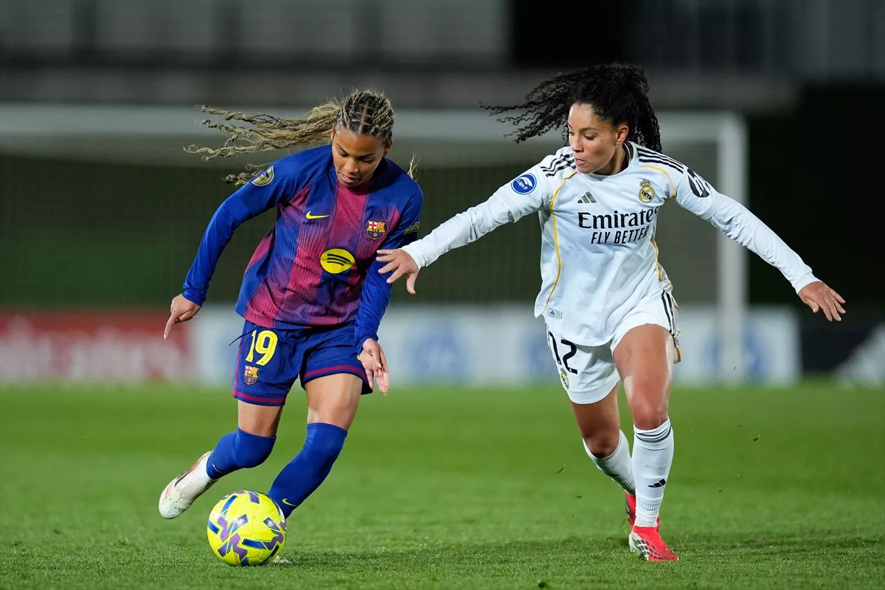 F Moeve Liga FC Bartzelona vs Real Madril