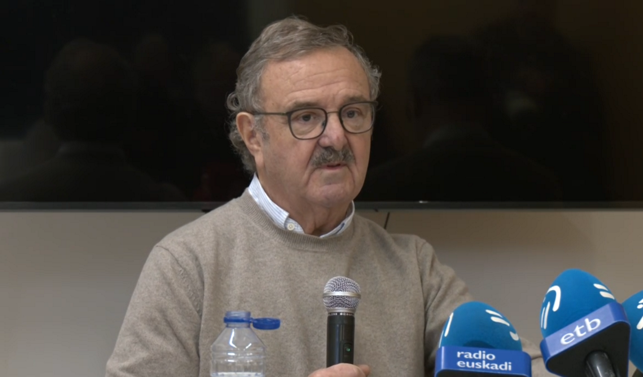 Fernando Vidarte en rueda de prensa