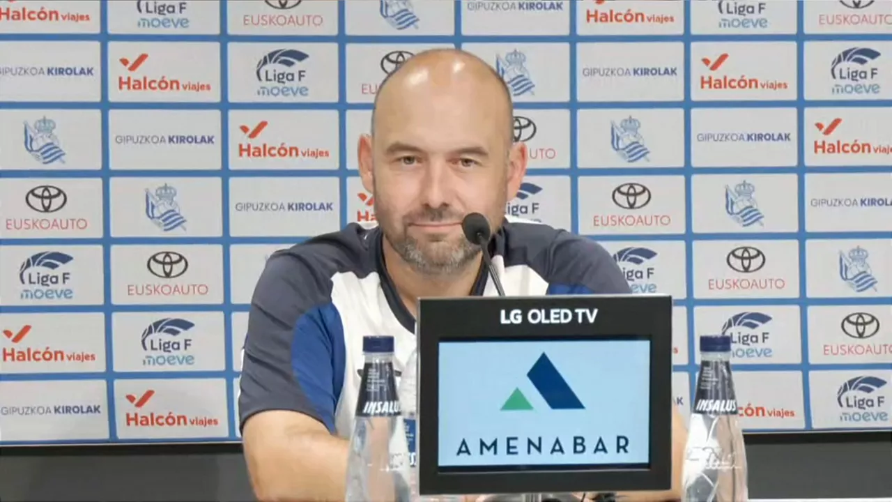Gorka Alvarez Realeko entrenaitzailearen aurkezpena