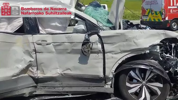 Herida muy grave una mujer de 26 años tras sufrir un accidente vial en Sarasa